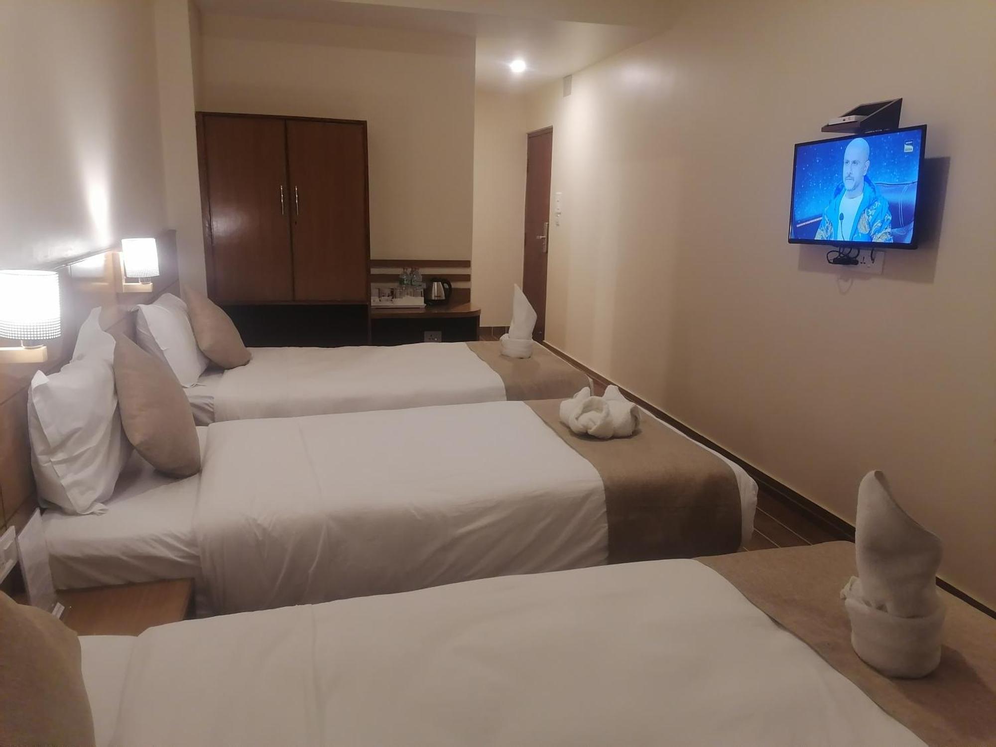Urban Boutique Hotel Pokhara Zewnętrze zdjęcie