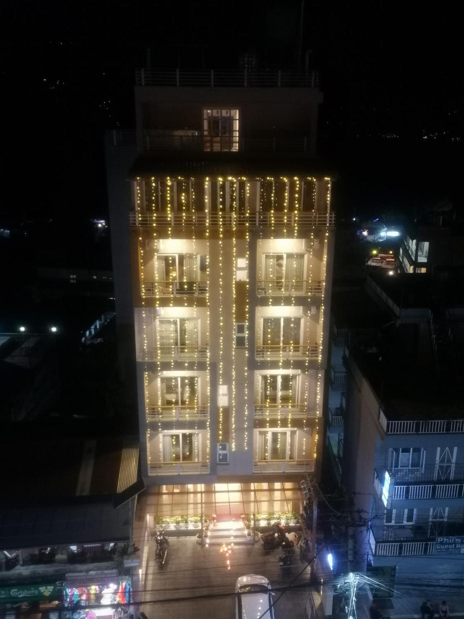 Urban Boutique Hotel Pokhara Zewnętrze zdjęcie